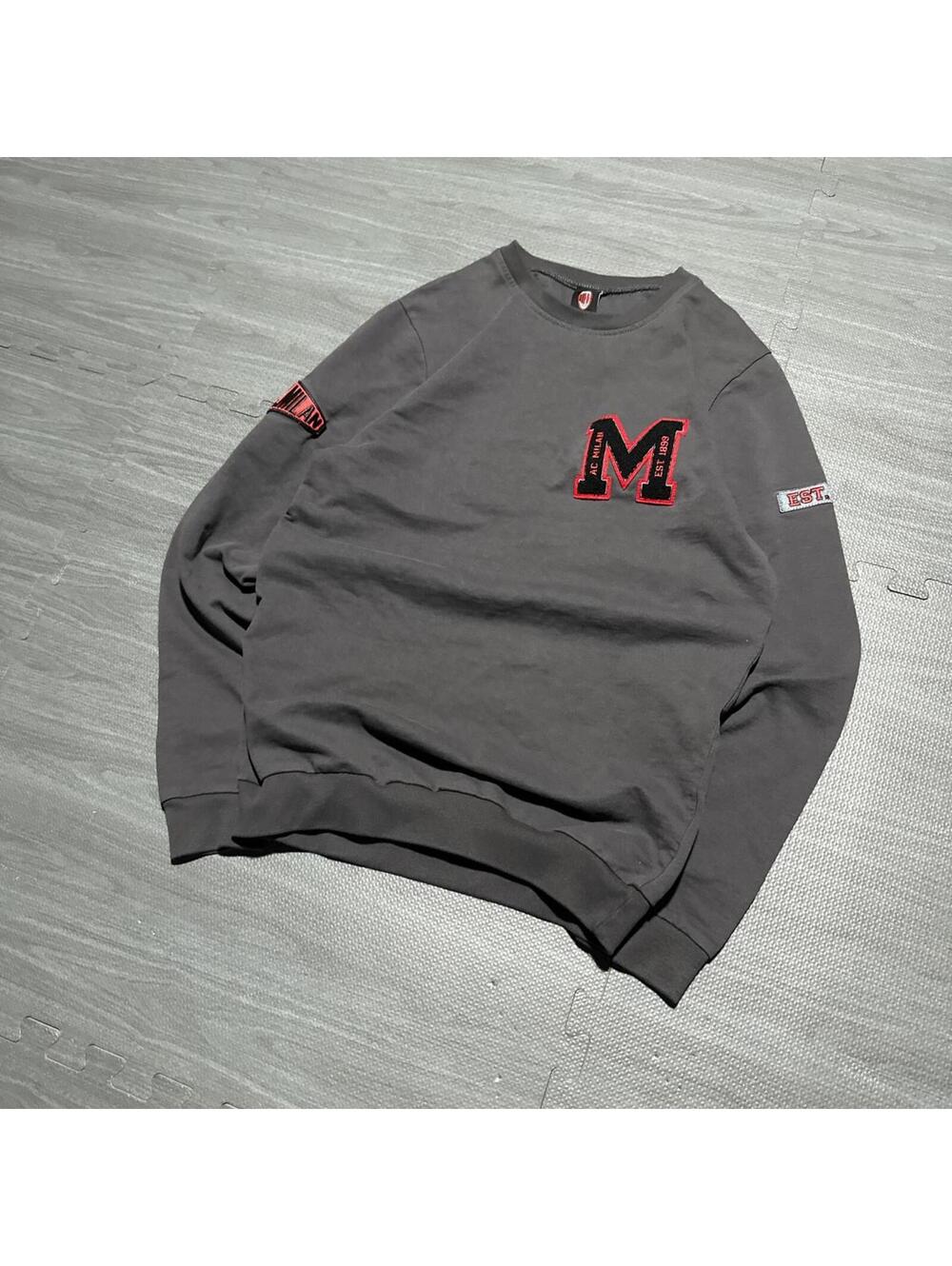 AC MILAN COLLEGE COLLECTION CREWNECK size men’s small [COPY]